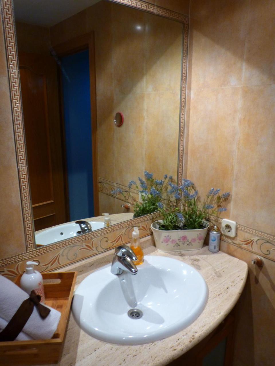 Апартаменти Apartamento Sanse Сан-Себастьян-де-лос-Реєс Екстер'єр фото